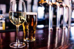 Новости Великобритании - Великобритания: Пьяные пассажиры — вечная проблема 