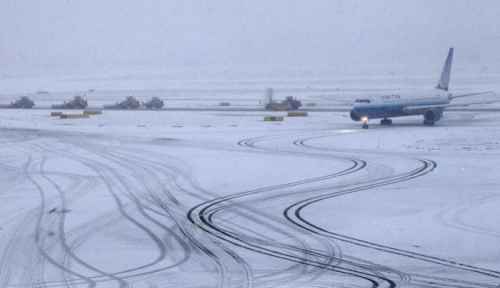 Новости туризма - Снегопад мешает работе аэропортов Москвы 