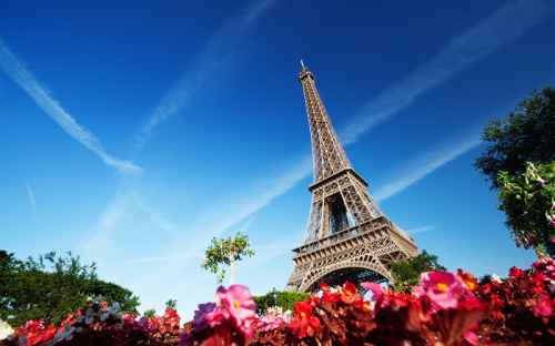 Новости туризма - Эйфелева башня вновь открыта для посещений