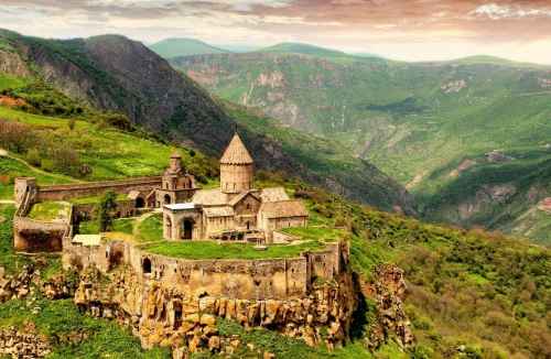 Новости туризма - Летом в Армению пустят по внутренним паспортам