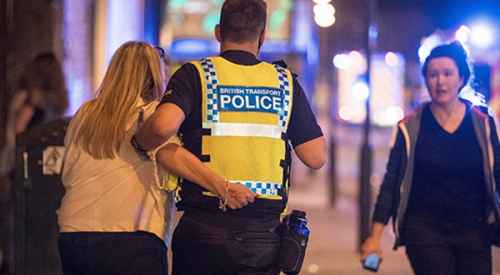 Новости туризма - Взрыв на стадионе в Манчестере: погибли 22 человека