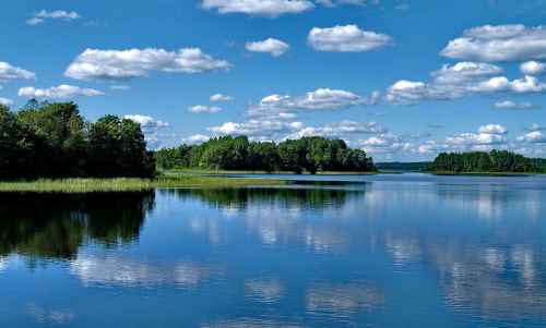 Новости туризма - Названы самые популярные озера для отдыха на День России