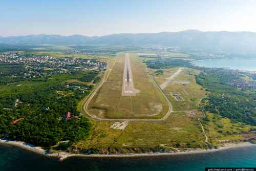 Новости туризма - С начала года аэропорт Геленджик обслужил более 200 тыс. туристов 