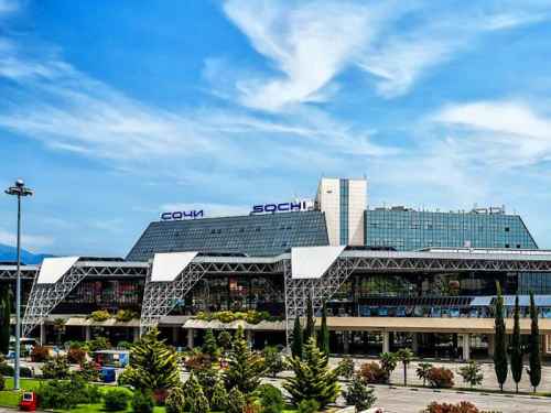 Новости туризма - Международный аэропорт Сочи обслужил более 4,5 млн пассажиров за 8 месяцев 2019 года