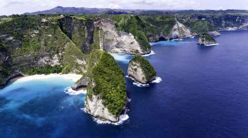 Новости туризма - Турпоток в Индонезию стремительно растёт