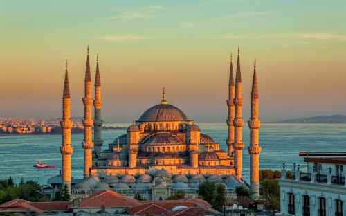 Новости туризма - «Интурист» расширил чартерную программу в Стамбул 