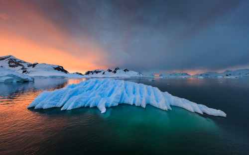 Новости туризма - Турфирмы получат поддержку своих проектов в российской Арктике